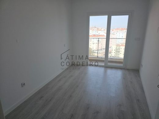 Luxury Apartment for sale in Seixal, 475 000 €, Photo 4