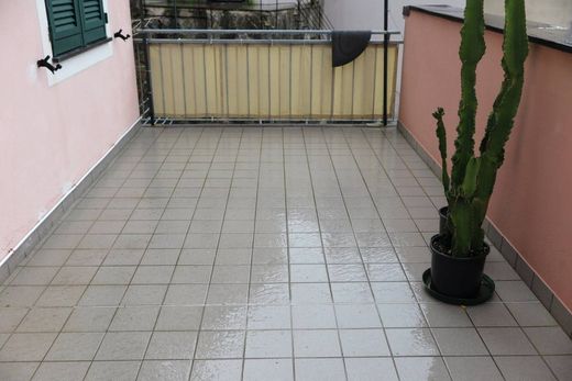 Appartement de luxe à vendre à Riomaggiore, 520 000 €, Photo 4