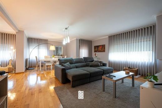 Maison de luxe à vendre à Lobão, 430 000 €, Photo 5