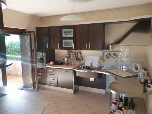 Luxury House for sale in Rome, 780 000 €, Photo 7