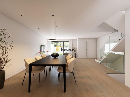Maison de luxe à vendre à Gondomar, 590 000 €, Photo 4