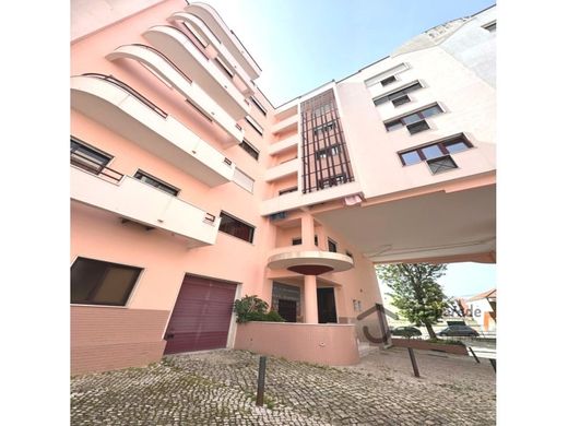 Luxury Apartment for sale in Odivelas, 499 000 €, Photo 3
