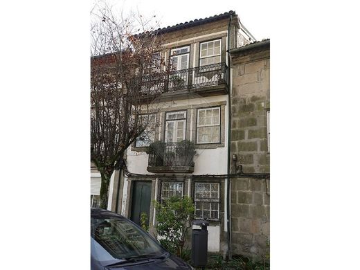 Maison de luxe à vendre à Guimarães, 430 000 €, Photo 3