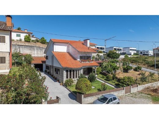 Maison de luxe à vendre à Celorico de Basto, 600 000 €, Photo 3