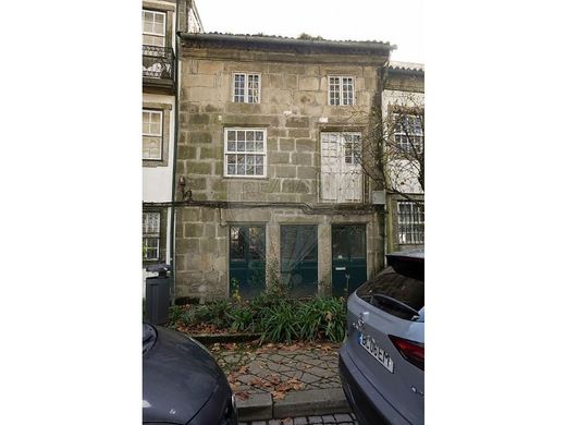 Maison de luxe à vendre à Guimarães, 430 000 €, Photo 4