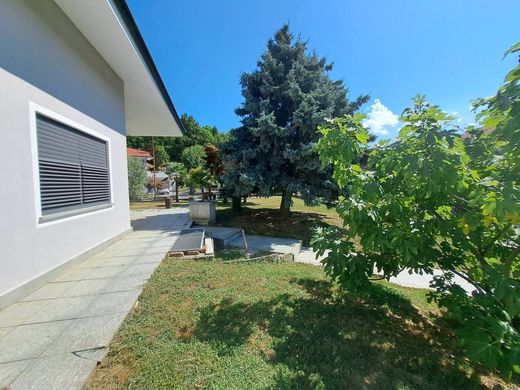 Maison de luxe à vendre à Saluzzo, 920 000 €, Photo 6