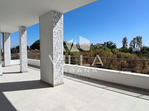 Luxury Apartment for sale in Seixal, 625 000 €, Photo 1