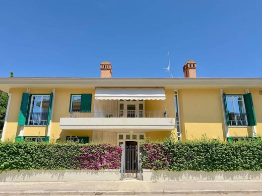 Maison de luxe à vendre à San Benedetto Del Tronto, 1 490 000 €, Photo 2