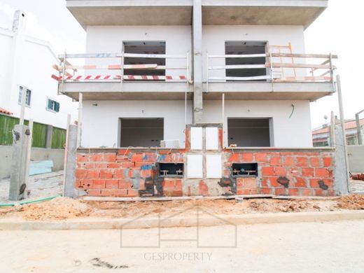 Luxury House for sale in Seixal, 485 000 €, Photo 2