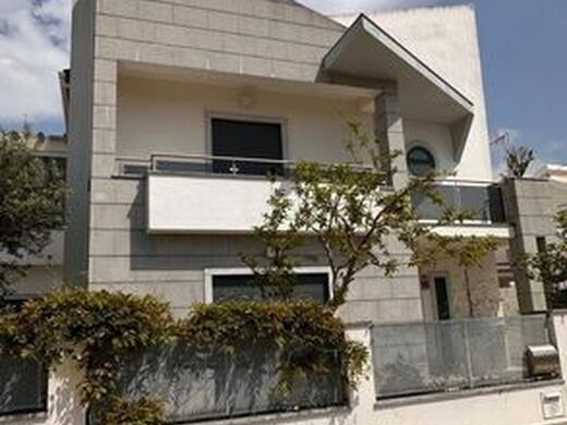 Maison de luxe à vendre à Charneca de Caparica, 750 000 €, Photo 2