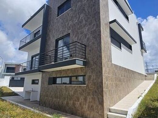 Maison de luxe à vendre à Almada, 695 000 €, Photo 2