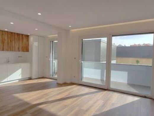 Luxury Apartment for sale in Odivelas, 625 000 €, Photo 2