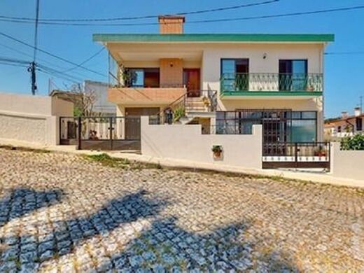 Luxury House for sale in Maia, 440 000 €, Photo 2