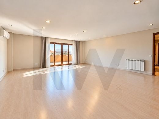 Appartement de luxe à vendre à Loures, 625 000 €, Photo 2