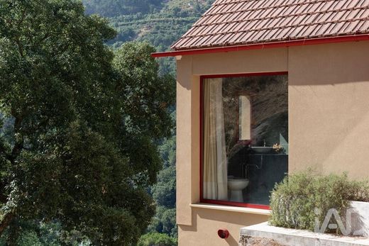 Luxury House for sale in Ancede, 495 000 €, Photo 3