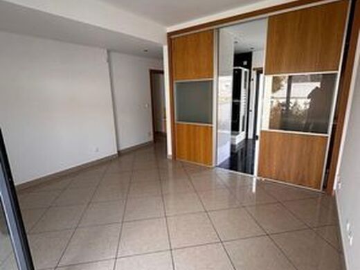 Maison de luxe à vendre à Charneca de Caparica, 750 000 €, Photo 5