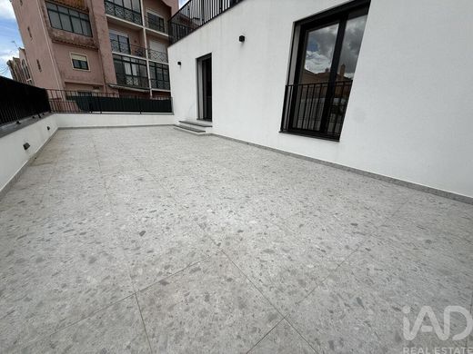 Luxury Apartment for sale in Alcabideche, 630 000 €, Photo 5