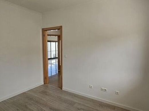 Maison de luxe à vendre à Almada, 695 000 €, Photo 6