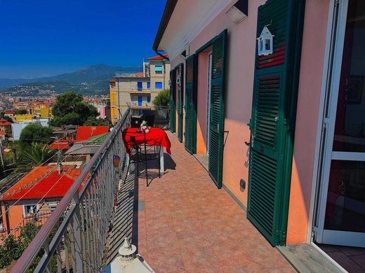 Luxury Apartment for sale in Borgio, 770 000 €, Photo 4