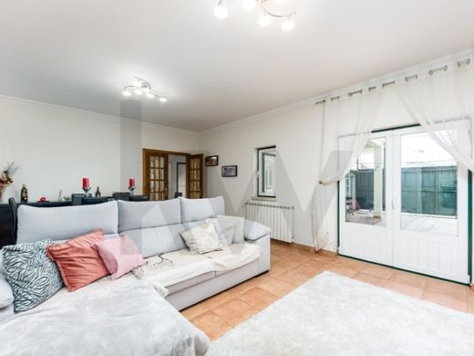 Maison de luxe à vendre à Azambuja, 400 000 €, Photo 5