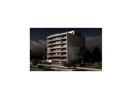 Luxury Apartment for sale in Loures, 475 000 €, Photo 6