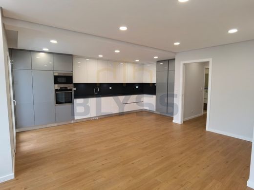 Appartement de luxe à vendre à Sintra, 550 000 €, Photo 1