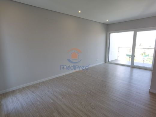 Luxury Apartment for sale in Odivelas, 445 000 €, Photo 2