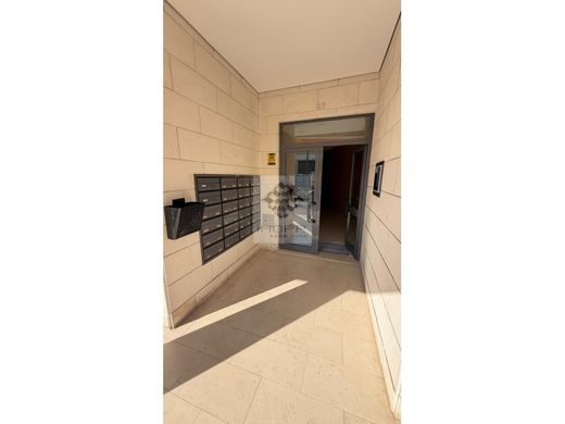Appartement de luxe à vendre à Loures, 600 000 €, Photo 2