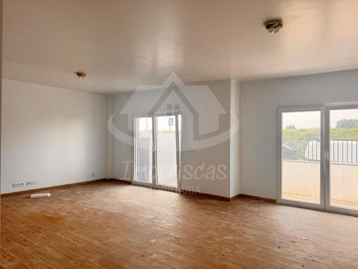 Luxury House for sale in Loures, 749 900 €, Photo 3