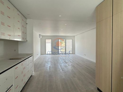 Luxury Apartment for sale in Odivelas, 555 000 €, Photo 4