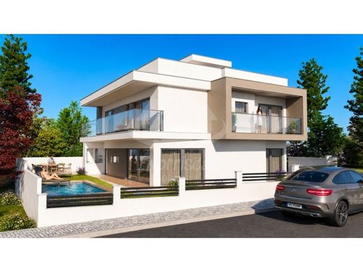 Luxury House for sale in Loures, 930 000 €, Photo 4