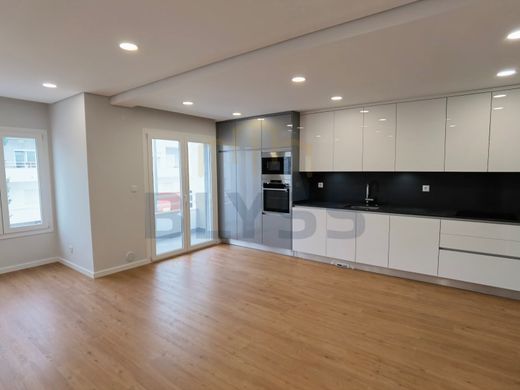 Appartement de luxe à vendre à Sintra, 550 000 €, Photo 6