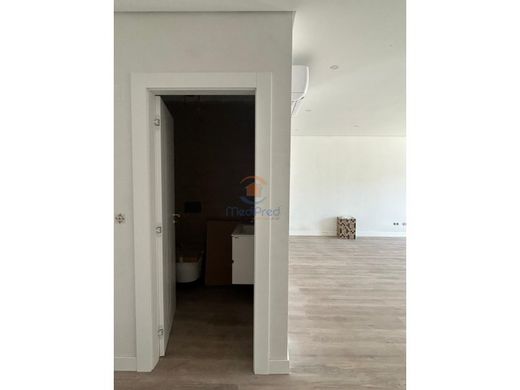 Appartement de luxe à vendre à Odivelas, 633 000 €, Photo 7