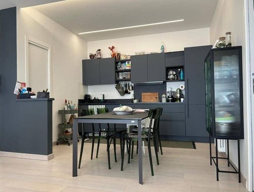 Luxury Apartment for sale in Borgio, 440 000 €, Photo 7