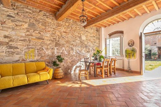 Maison de luxe à vendre à Capannori, 680 000 €, Photo 2