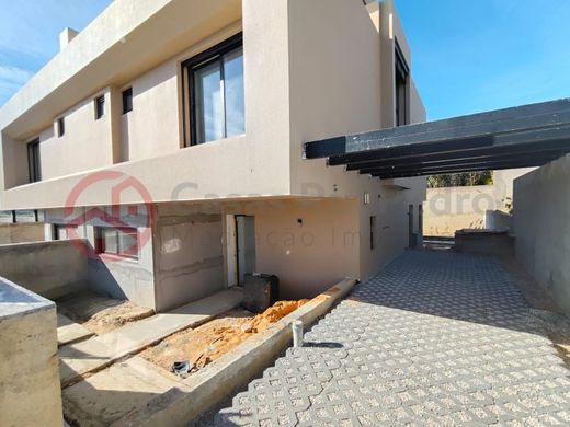 Maison de luxe à vendre à Almada, 750 000 €, Photo 3