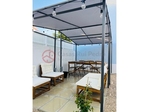 Maison de luxe à vendre à Almada, 680 000 €, Photo 3