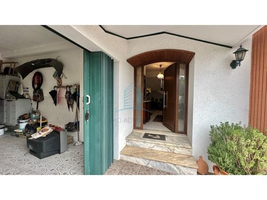 Luxury House for sale in Gondomar, 535 000 €, Photo 4