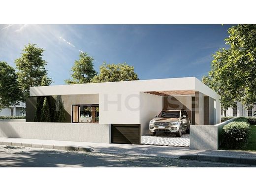 Maison de luxe à vendre à Caldas Da Rainha, 587 000 €, Photo 4