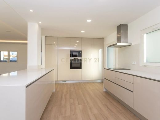 Maison de luxe à vendre à Almada, 745 000 €, Photo 4