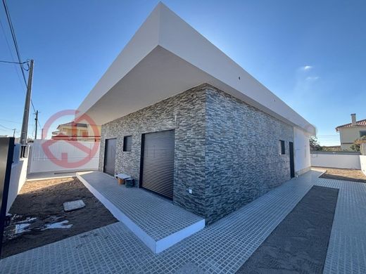 Luxury House for sale in Seixal, 640 000 €, Photo 5