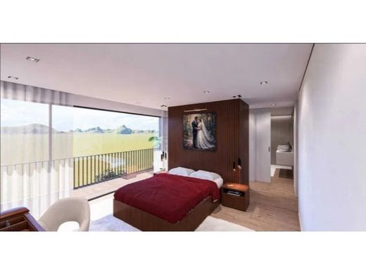 Luxury House for sale in Maia, 650 000 €, Photo 5
