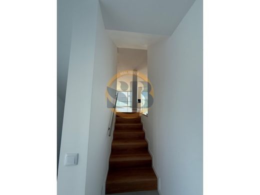 Maison de luxe à vendre à Santa Maria Da Feira, 550 000 €, Photo 5