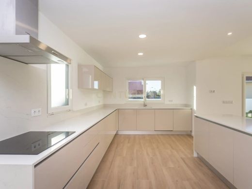 Maison de luxe à vendre à Almada, 745 000 €, Photo 5