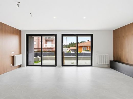 Luxury House for sale in Santa Maria Da Feira, 710 000 €, Photo 6