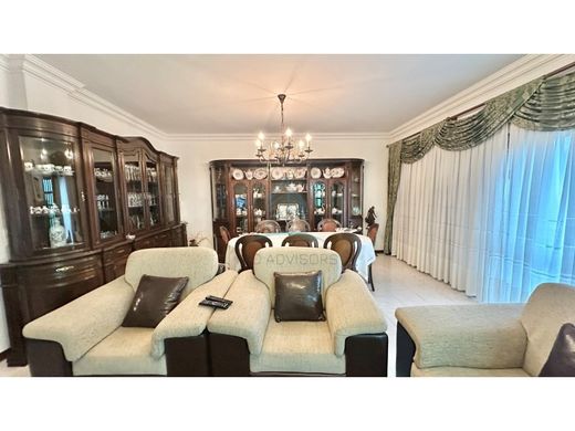 Luxury House for sale in Gondomar, 535 000 €, Photo 6