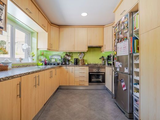 Maison de luxe à vendre à Aroeira, 680 000 €, Photo 7