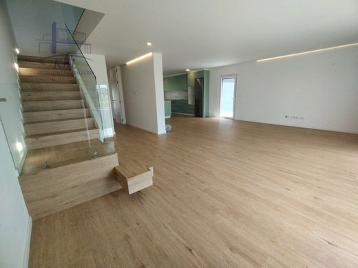 Maison de luxe à vendre à Peniche, 549 000 €, Photo 2