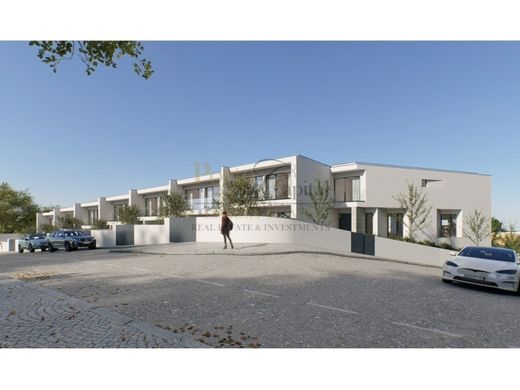 Maison de luxe à vendre à Gondomar, 590 000 €, Photo 3