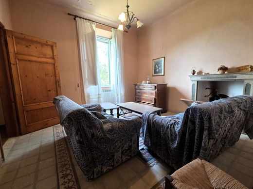 Maison de luxe à vendre à Lucca, 890 000 €, Photo 3